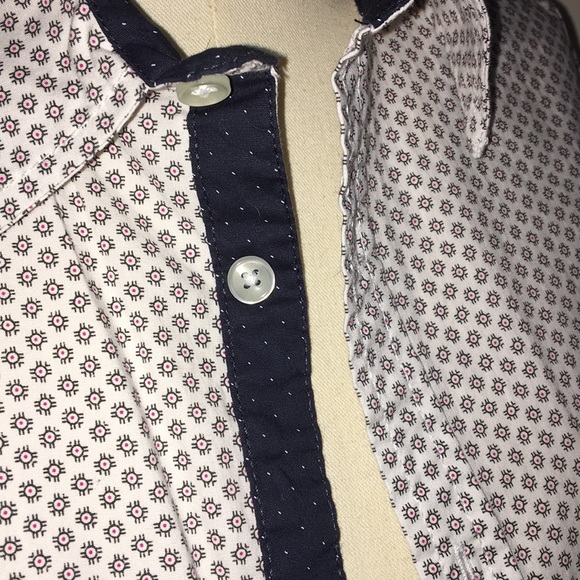 Button down blouse - Picture 7 of 9